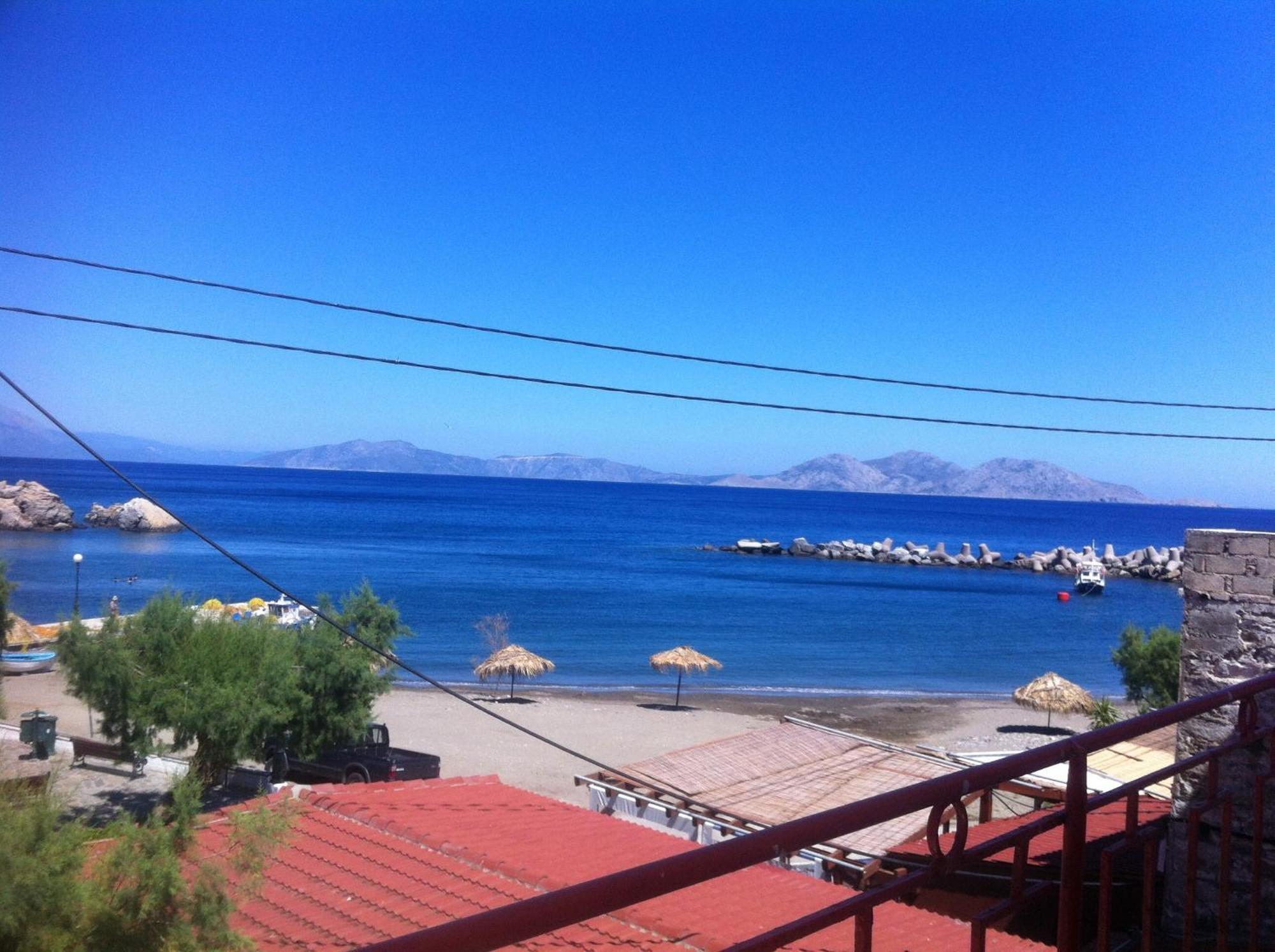 Melissa Rooms Agios Kirykos  Ruang foto