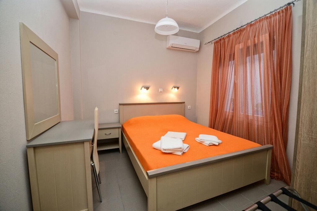 Melissa Rooms Agios Kirykos  Bagian luar foto