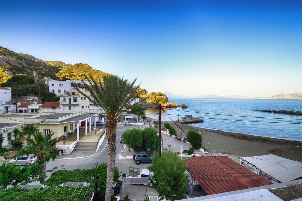 Melissa Rooms Agios Kirykos  Bagian luar foto